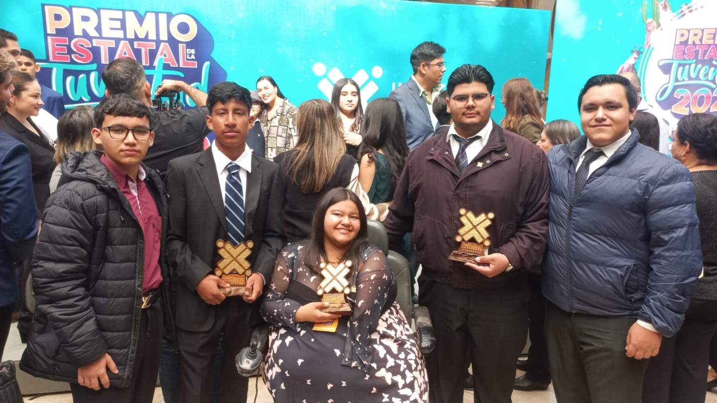 Cecyte Sonora felicita a los ganadores del Premio Estatal de la Juventud 2023.