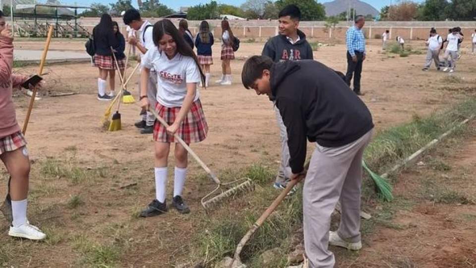 Lanza Cecyte Sonora proyecto Mejorando Nuestro Entorno en todos sus planteles.