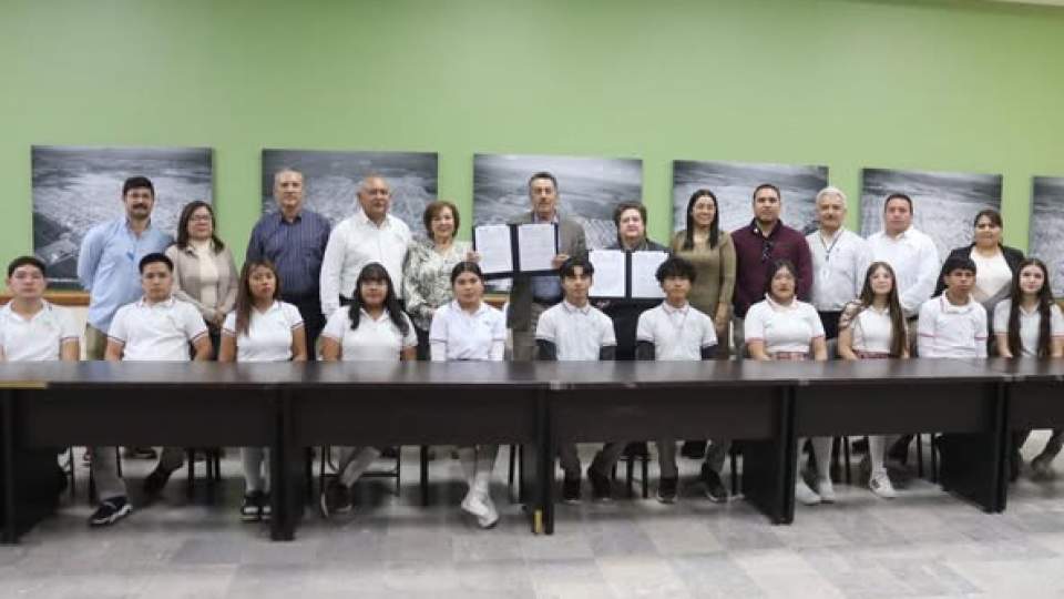 Firma convenio Cecyte Sonora con el H. Ayuntamiento de Cajeme en beneficio de los estudiantes.